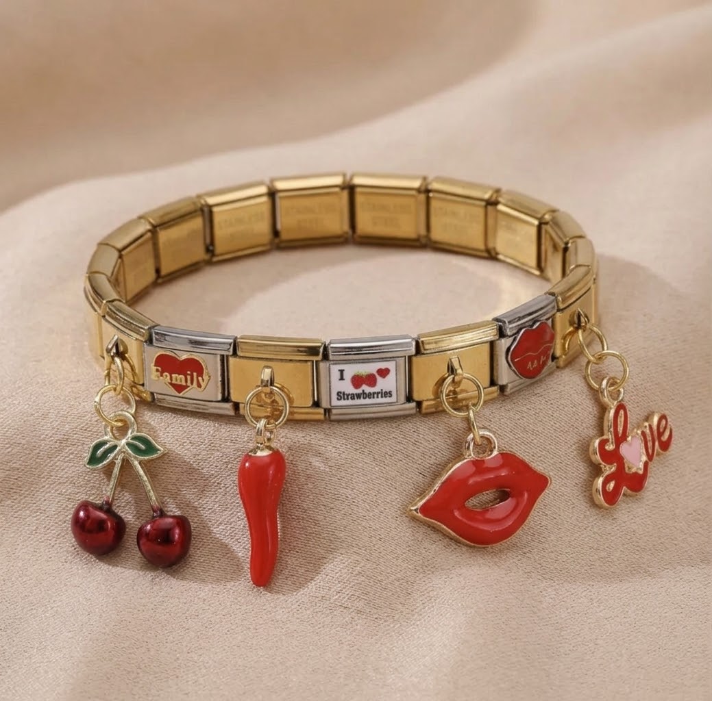 Charms Red 🍒